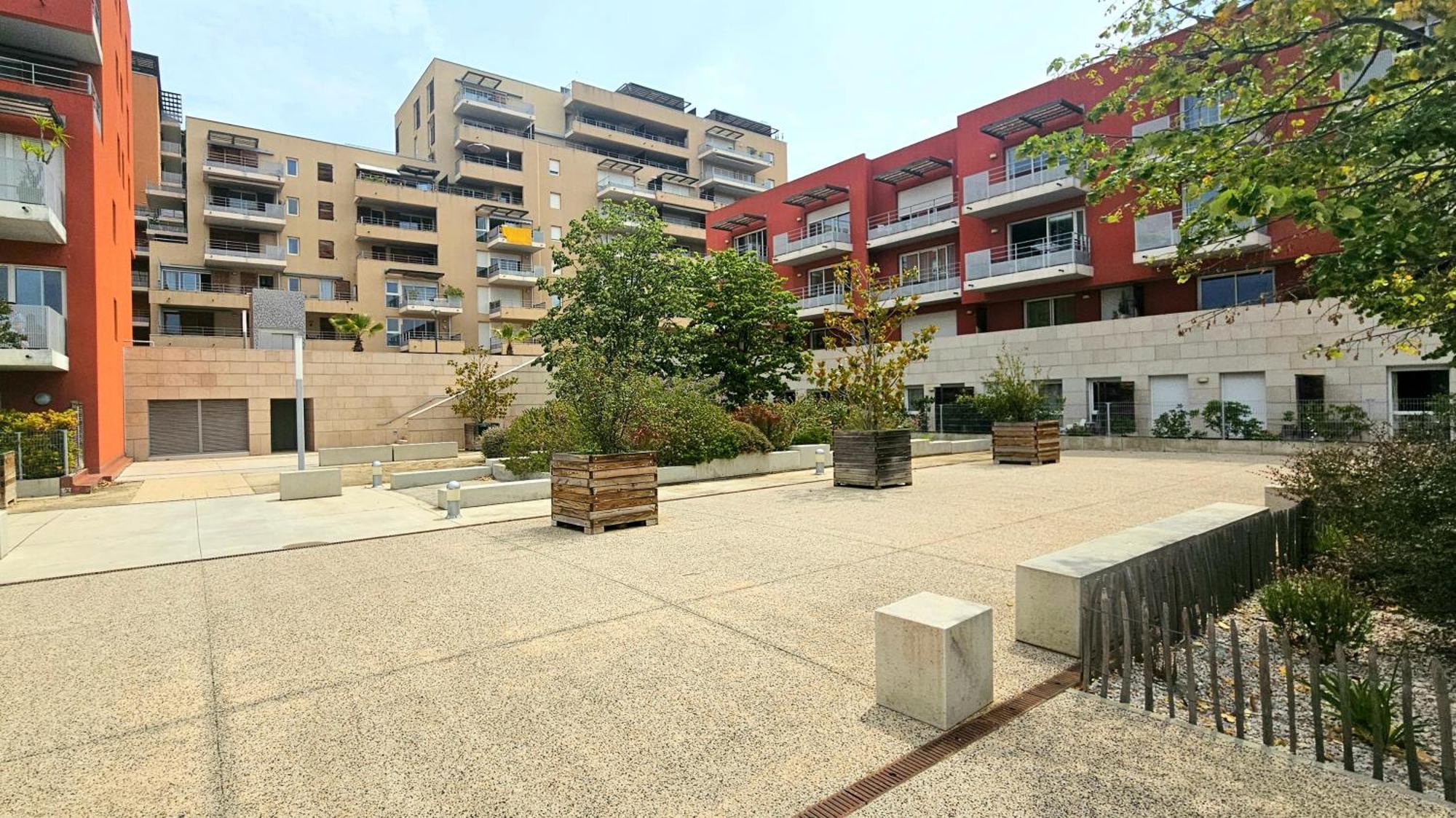 Les Marches Du Soleil Apartment Sete Exterior photo